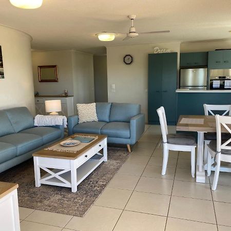 קלונדרה Belvedere Apartments מראה חיצוני תמונה