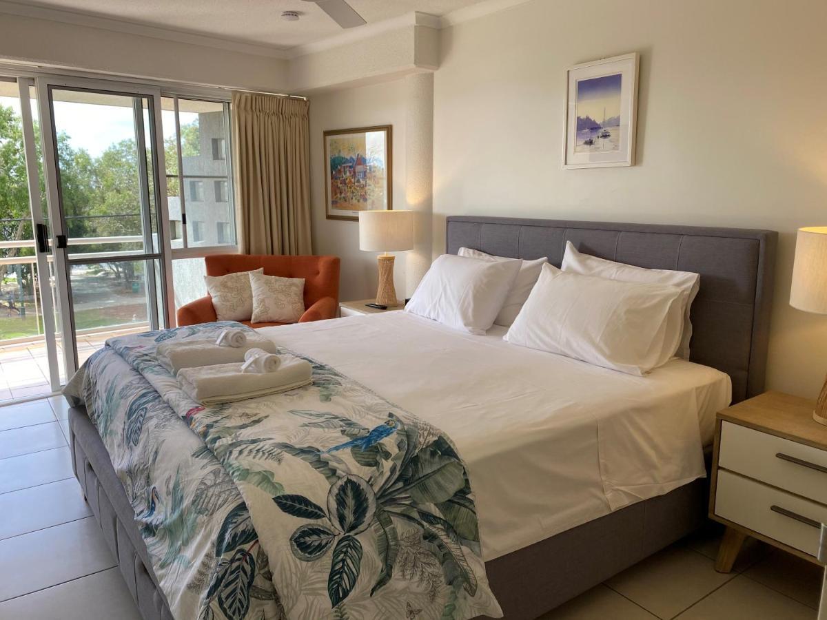 קלונדרה Belvedere Apartments מראה חיצוני תמונה