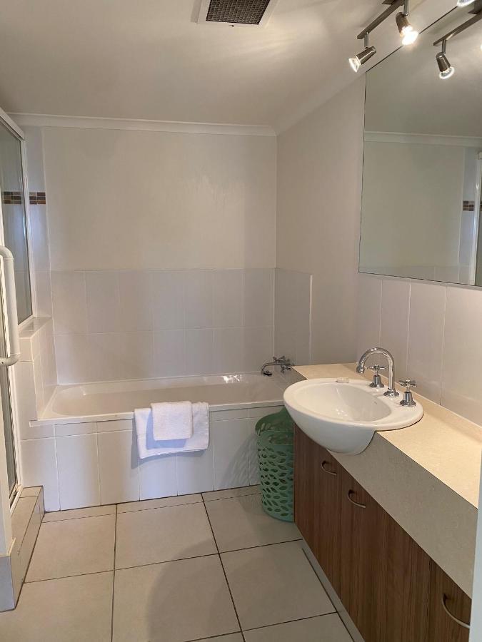 קלונדרה Belvedere Apartments מראה חיצוני תמונה