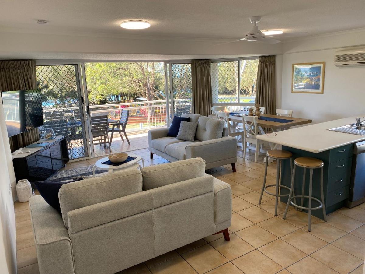 קלונדרה Belvedere Apartments מראה חיצוני תמונה