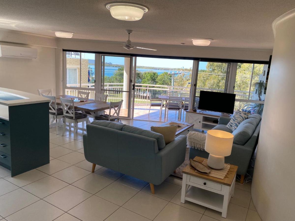 קלונדרה Belvedere Apartments מראה חיצוני תמונה